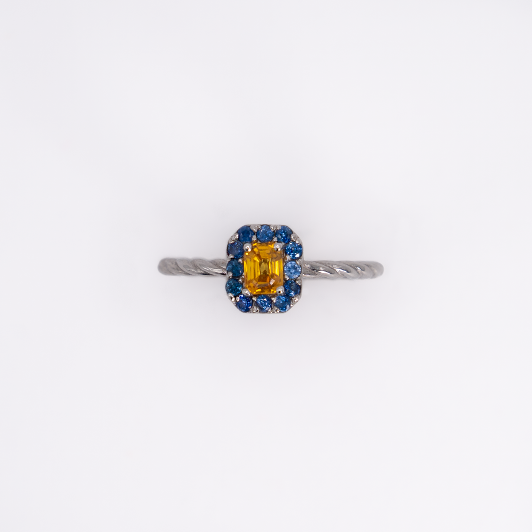 Anillo Zafiro Amarillo
