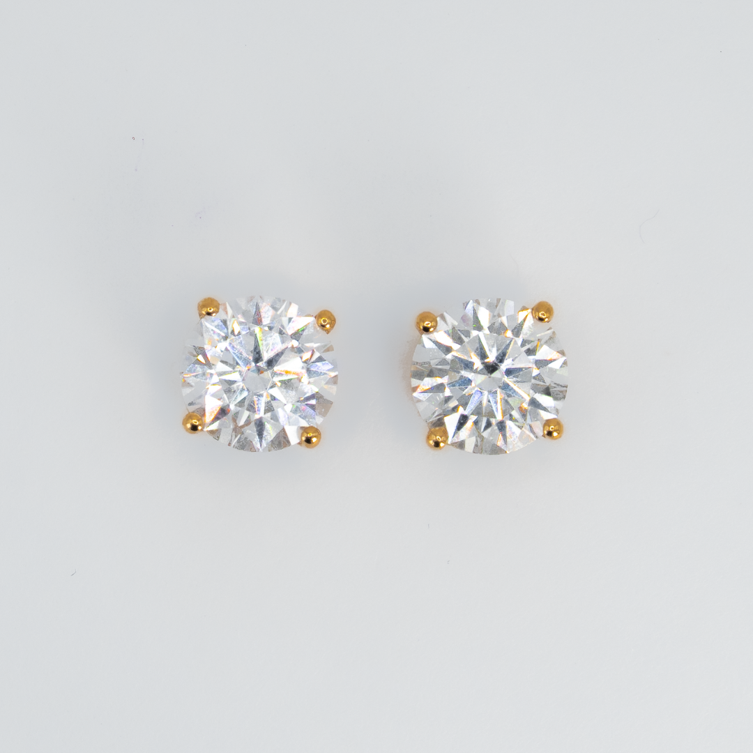Aretes Moissanita